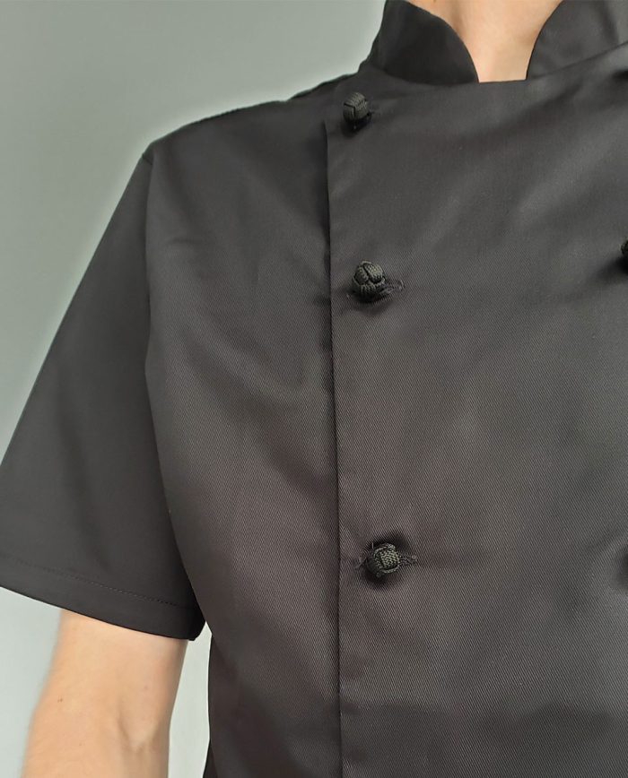 Chaqueta-Negra-Boton-Nudo-Manga-Corta-Colombia-Chef